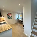 Modern & Unique Property In Odense Centrum - Free Parking